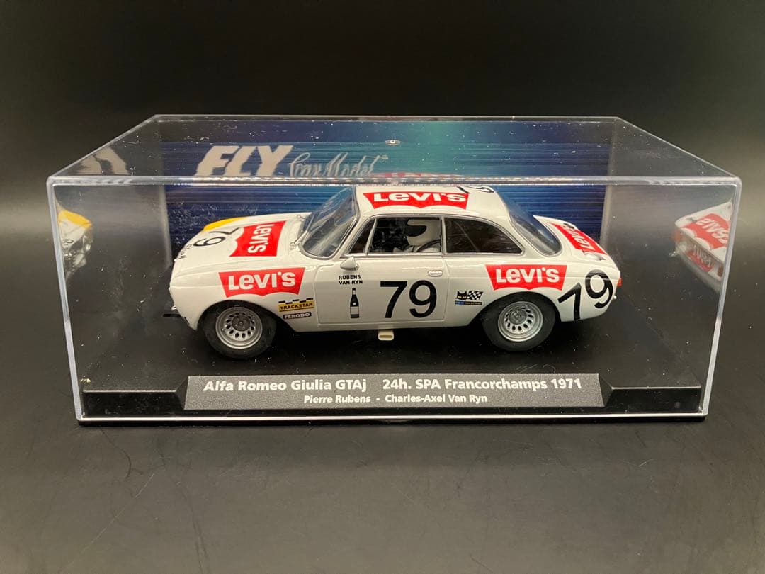 ALFA ROMEO GIULIA GTAj 1/32 スロットカー FLY