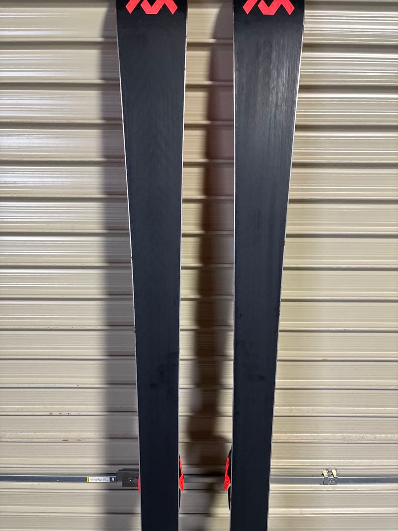 VÖLKL RACETIGER GS MASTER 183