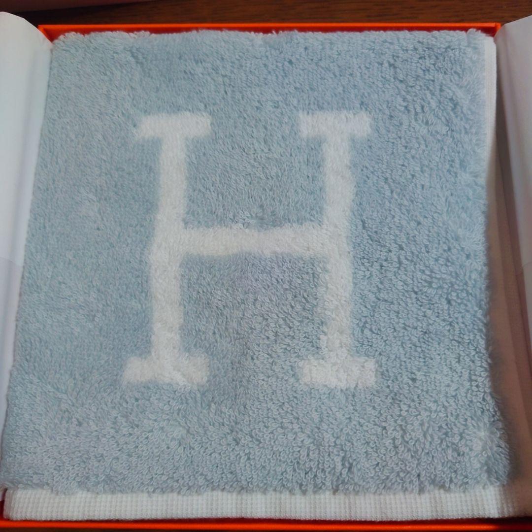 HERMES ライトブルー タオルハンカチ