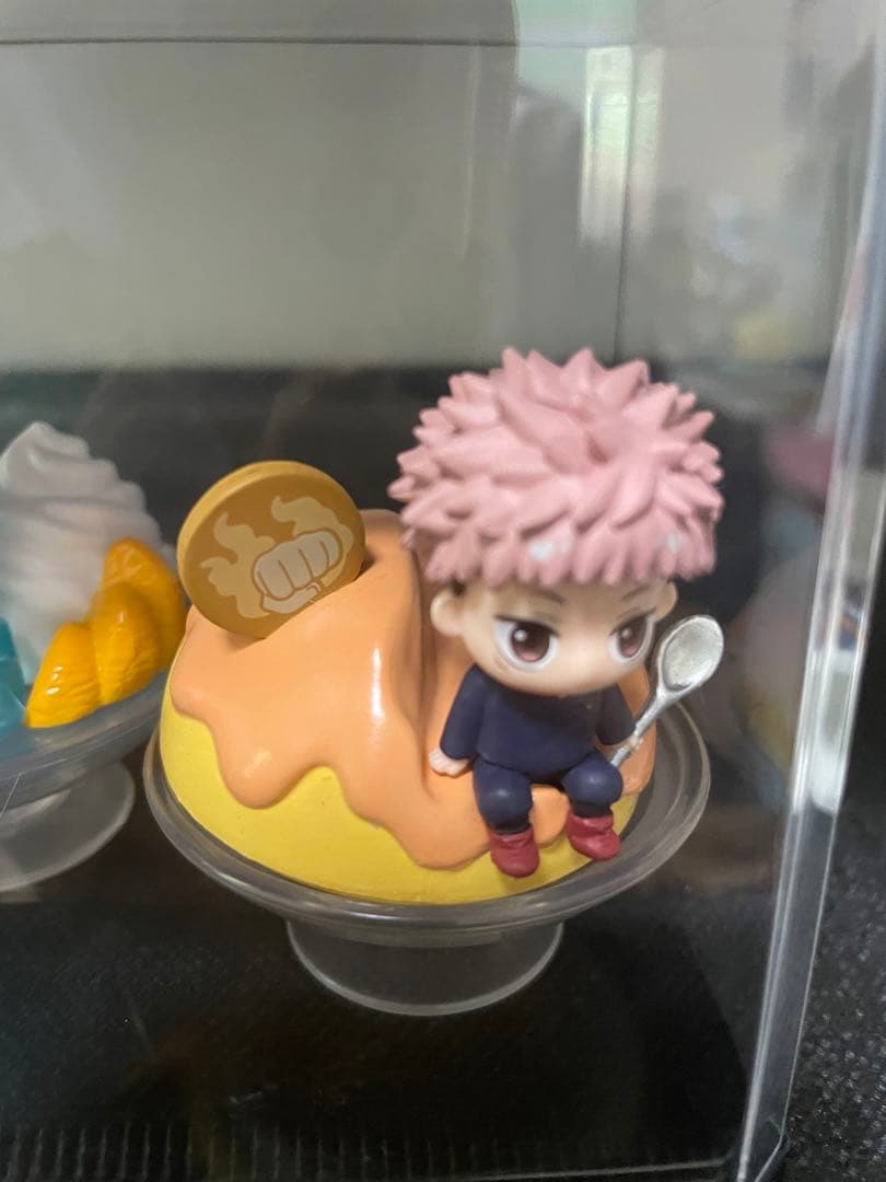 呪術廻戦　パフェのるあそーと　五条悟　虎杖悠仁　フィギュア　マスコット