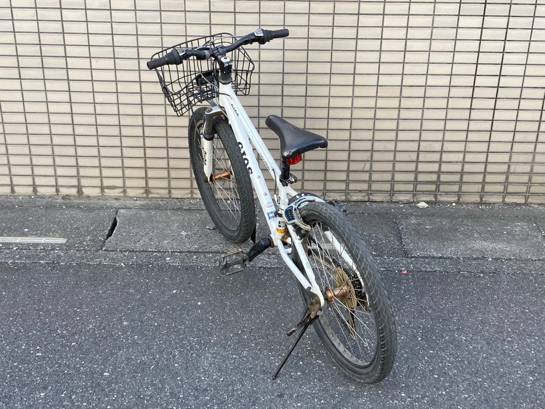 GIOS GENOVA ジオス ジェノア 前3×後6速 22インチ 子供用バイク
