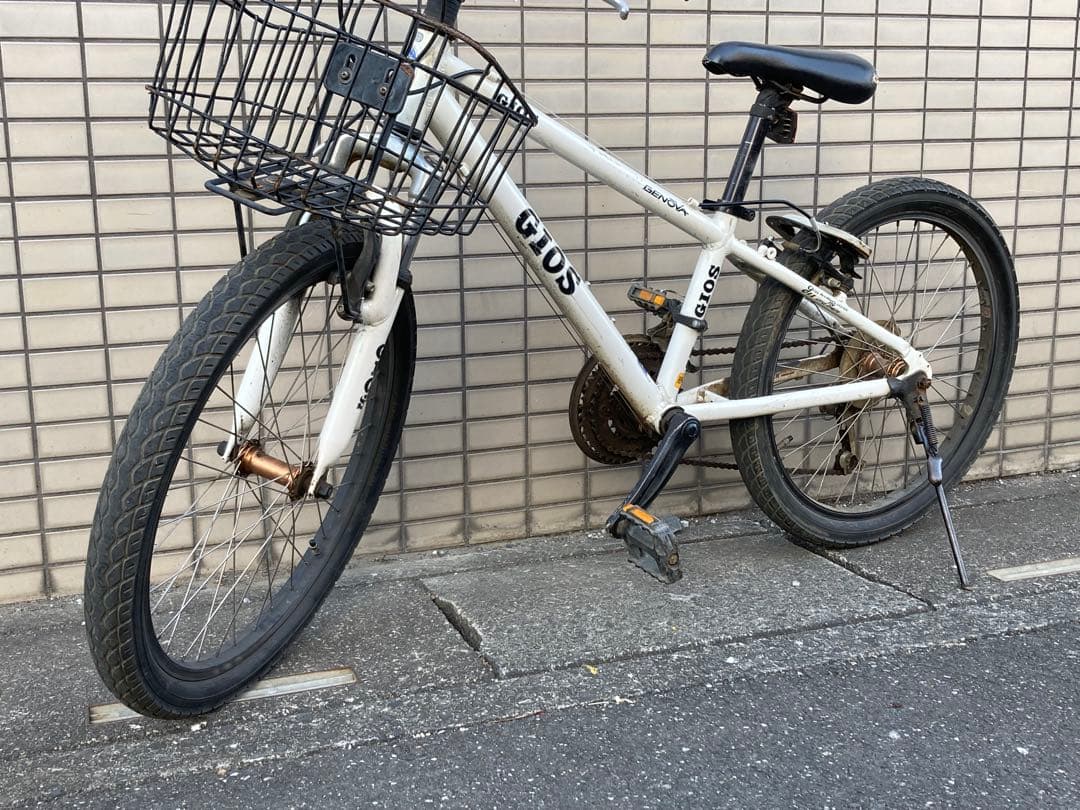 GIOS GENOVA ジオス ジェノア 前3×後6速 22インチ 子供用バイク