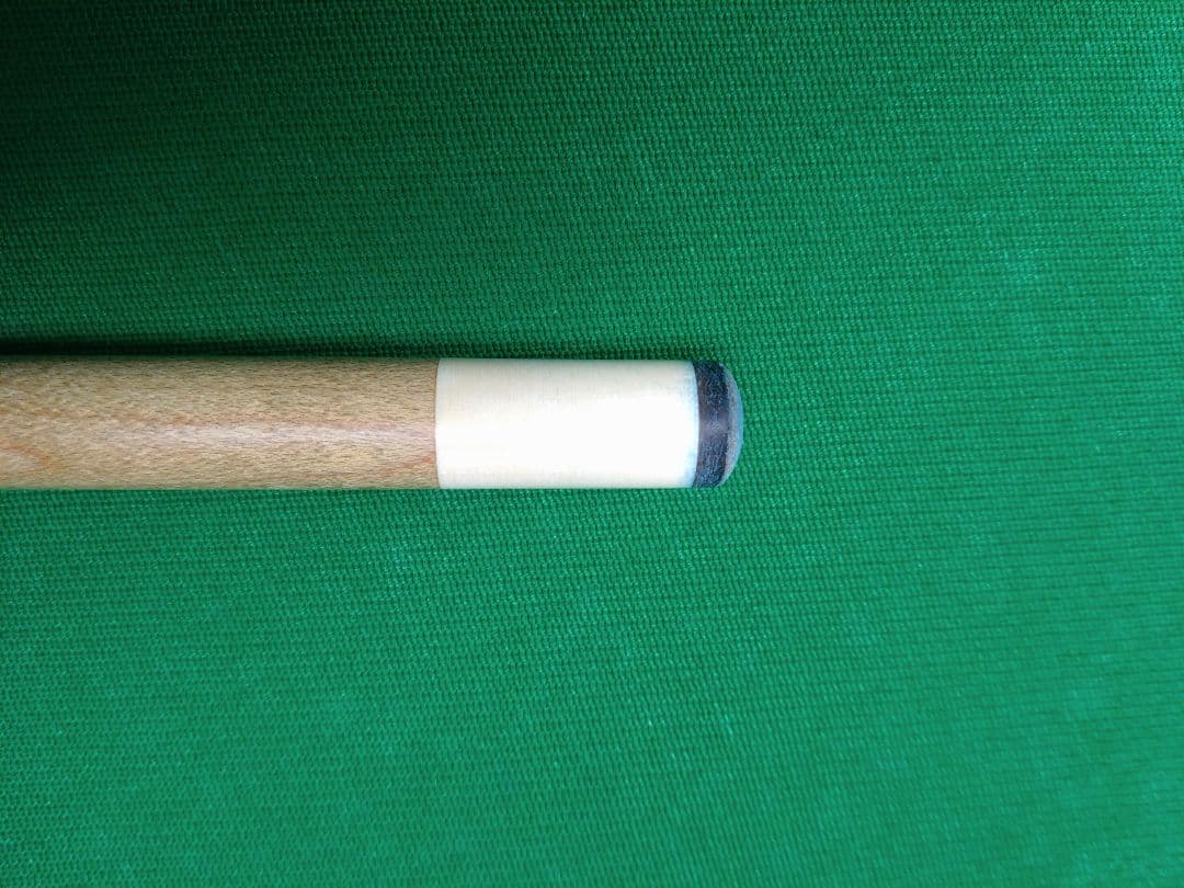 JOSSキュー 　2☓4キューケース付き　美品！