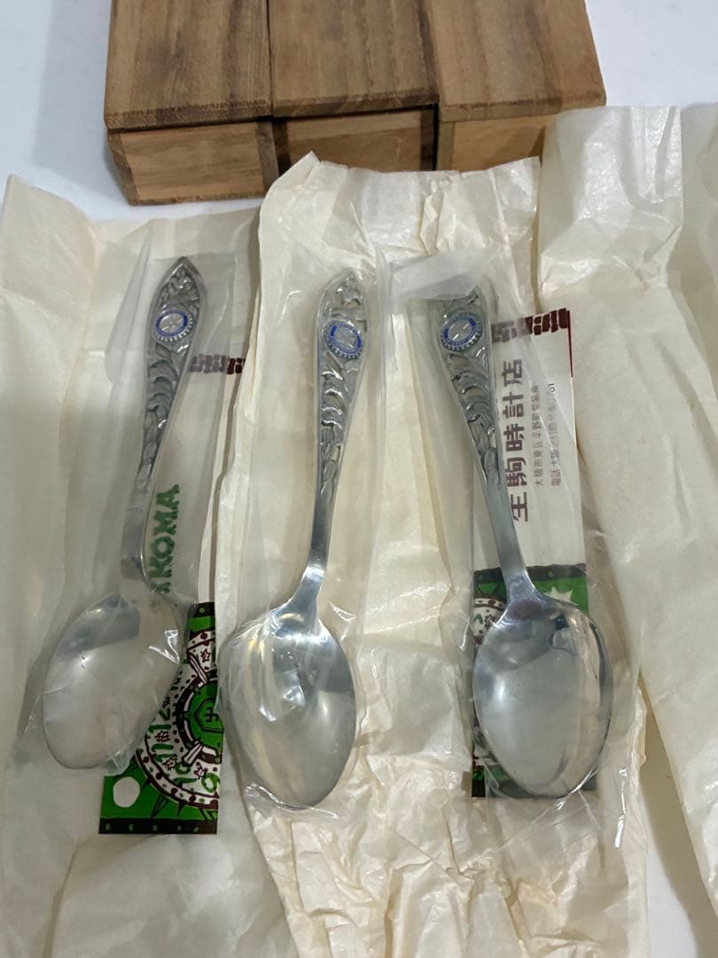 ★未使用保管品★銀製品★スプーン　3本　silver シルバー　カトラリー★木箱