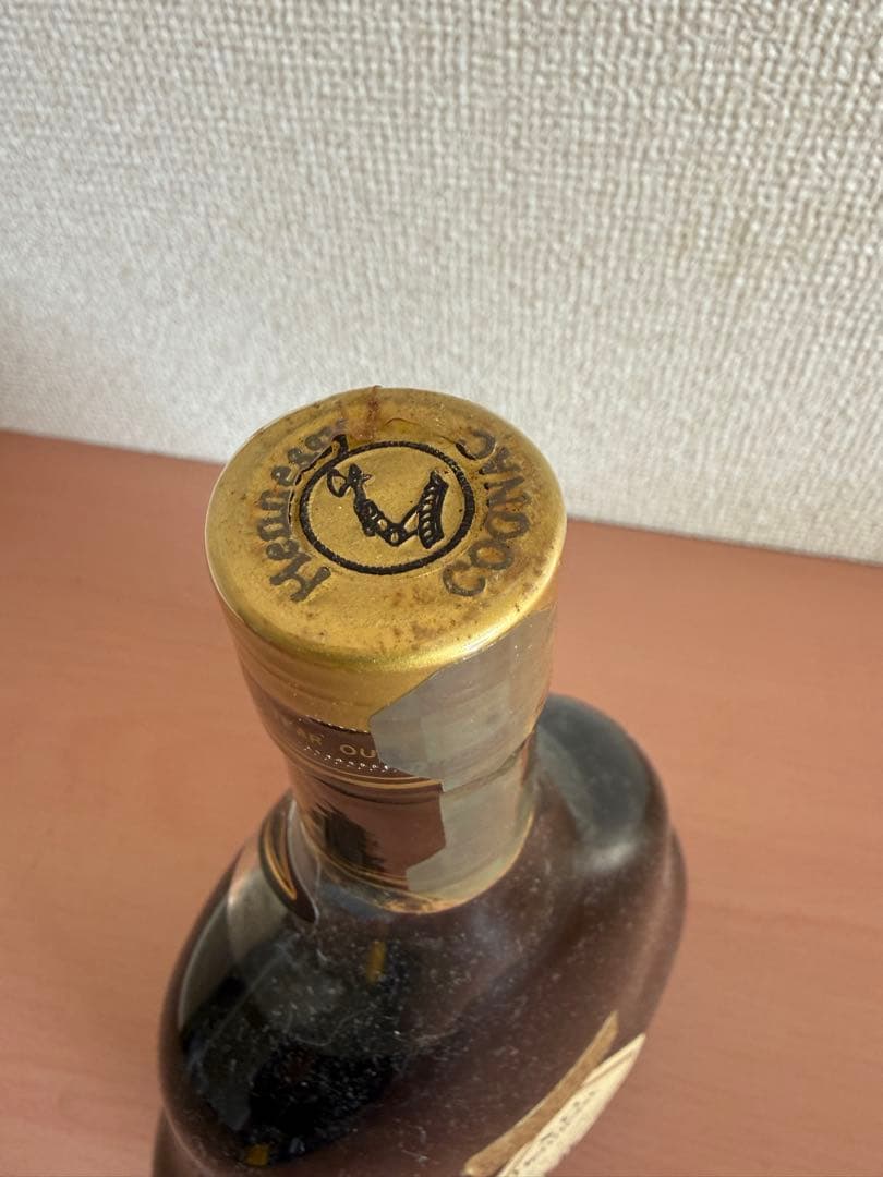 ヘネシーXO 金キャップ　クリアボトル　ブランデー　コニャック　　700ml