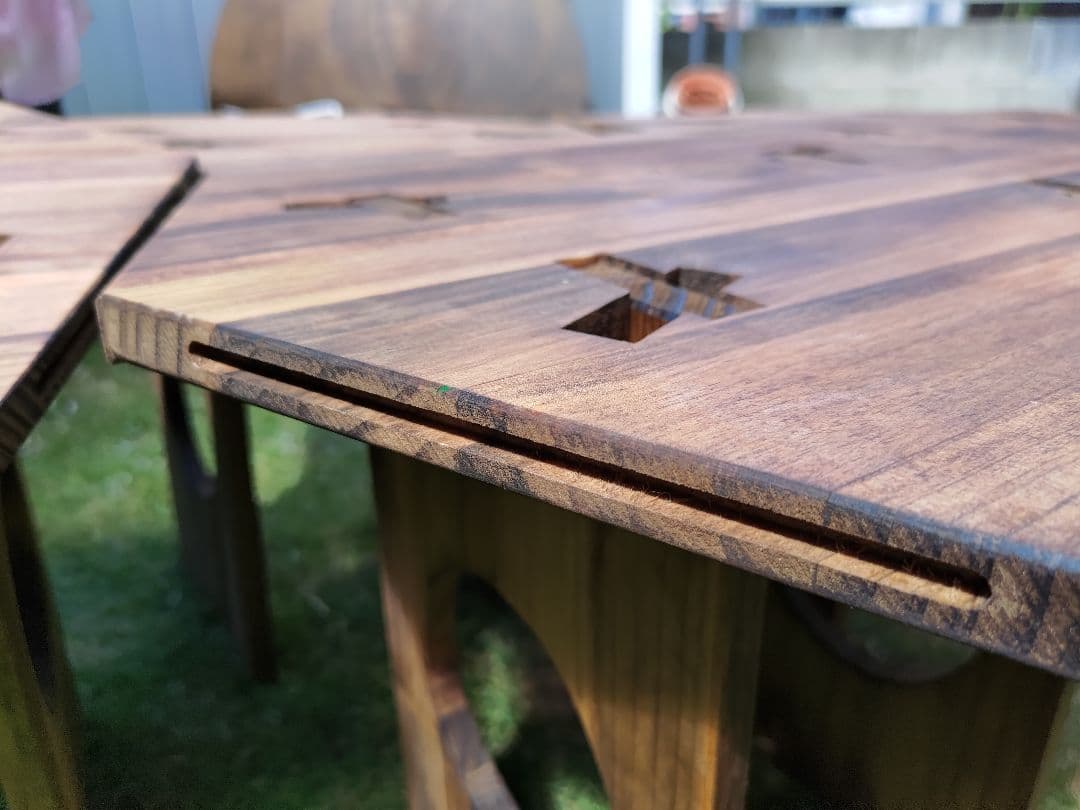 木製手作りキャンプテーブル 囲炉裏 組み立て式円卓 ファイヤーオクタゴンテーブル