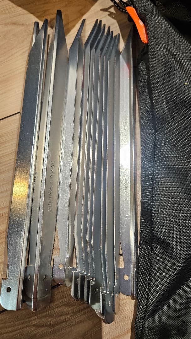 MINIMAL WORKS アゴラ