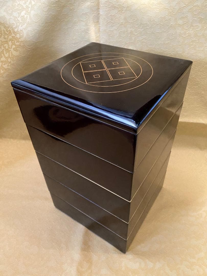 輪島塗 五段重箱 家紋入 重箱 共箱付き 木製 漆器 金彩