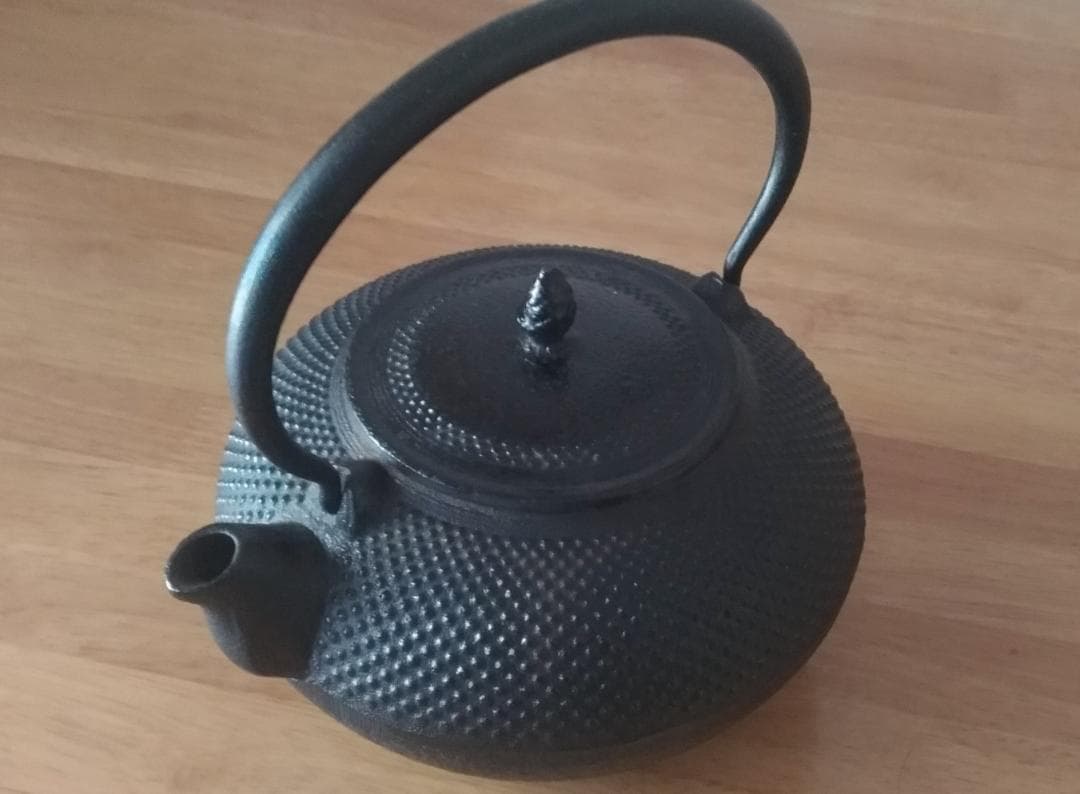 ★南部鉄器　鉄瓶　アラレ模様★