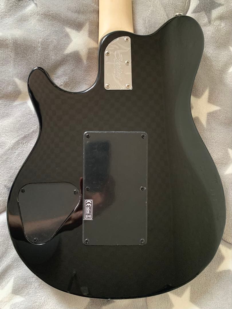 新品＆オマケ付【Sterling by MUSICMAN】AX40 (赤)