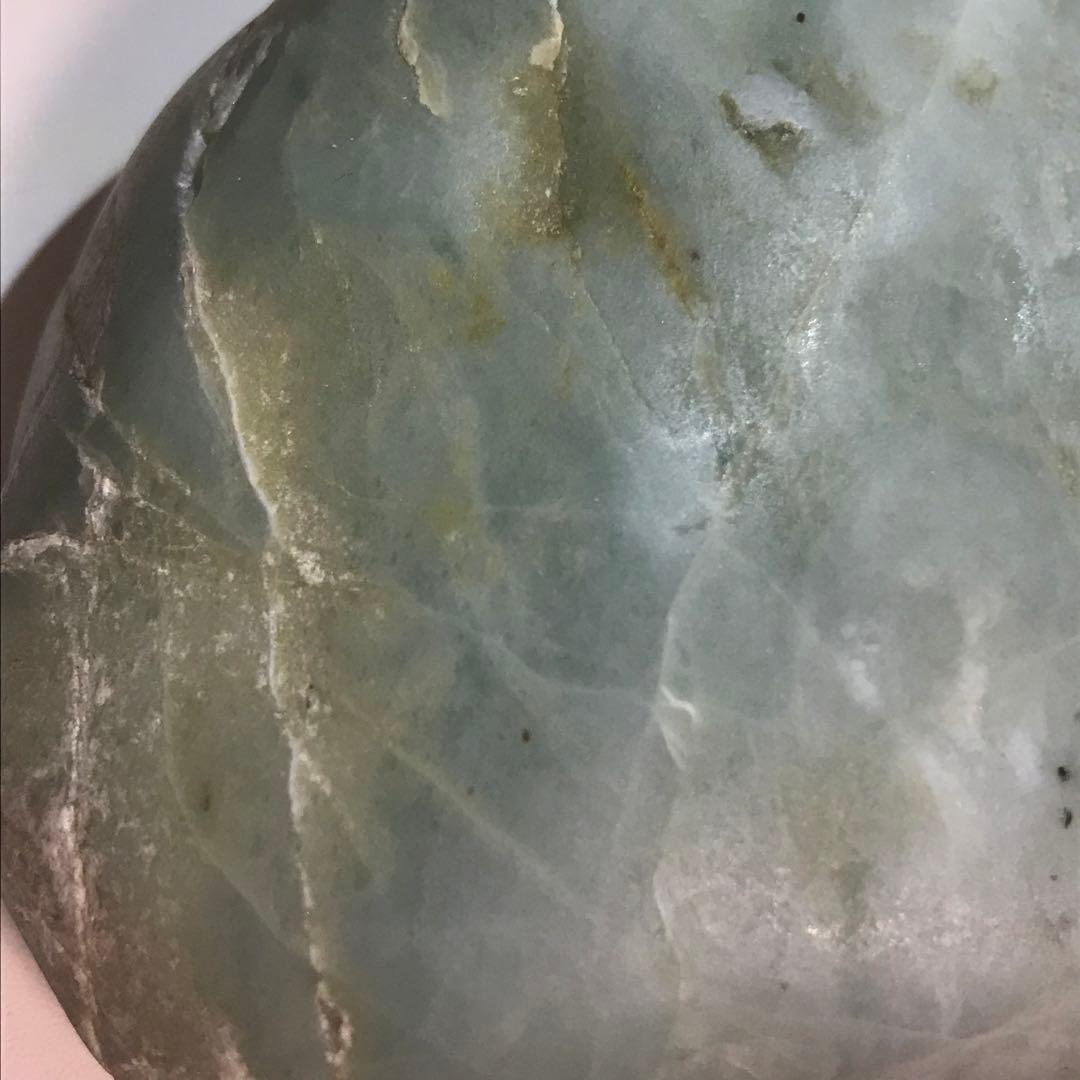 糸魚川翡翠　大きめ青翡翠　海石　367g