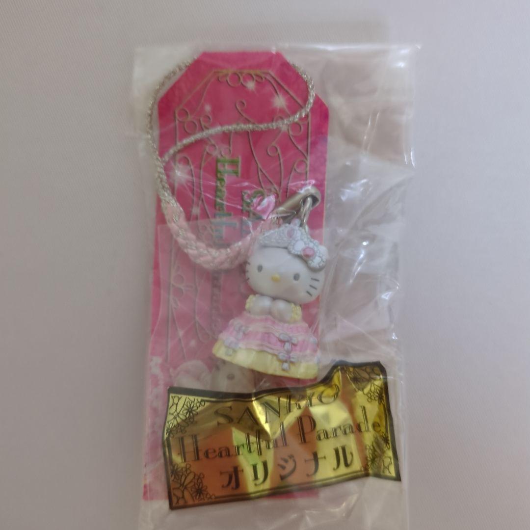 サンリオピューロランド限定　根付け　ハートフルパレードキティストラップ