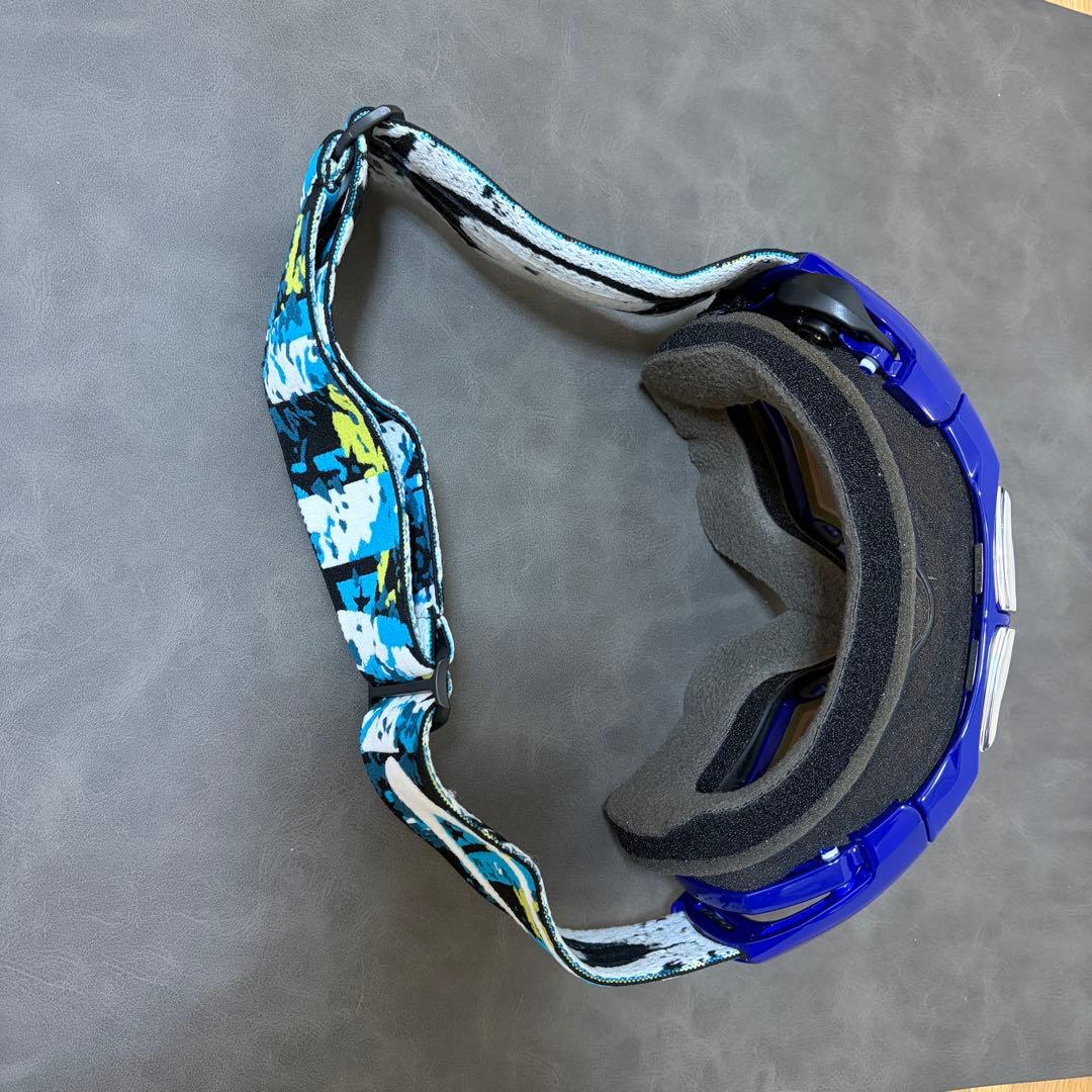 【一回使用の美品】OAKLEY スキー・スノーボードゴーグル　エアブレイク