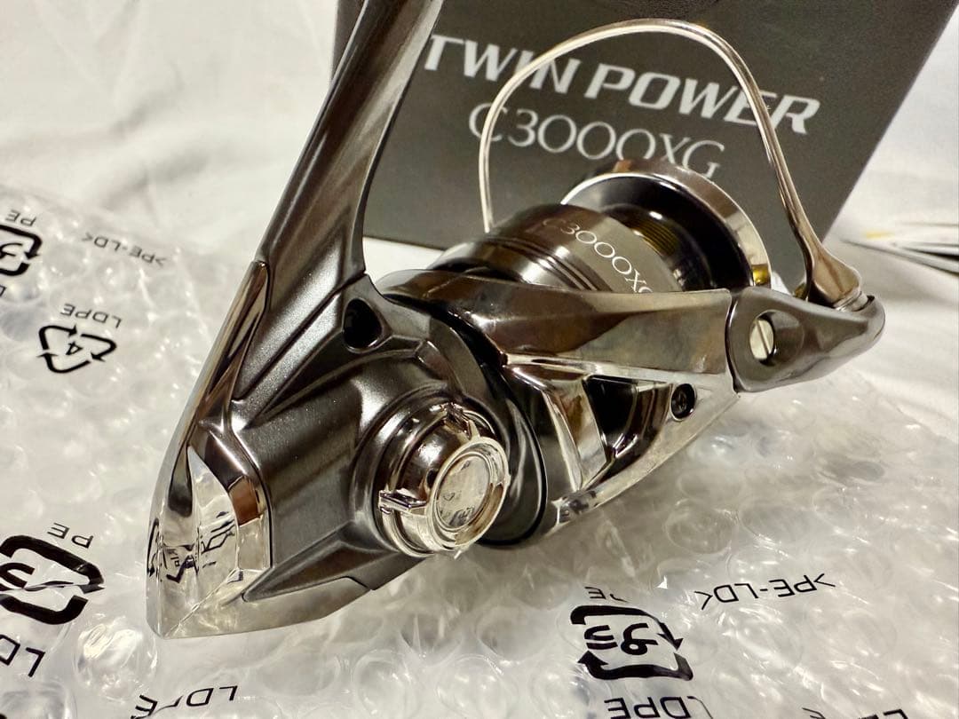 SHIMANO 24ツインパワー C3000XG 新品 未使用