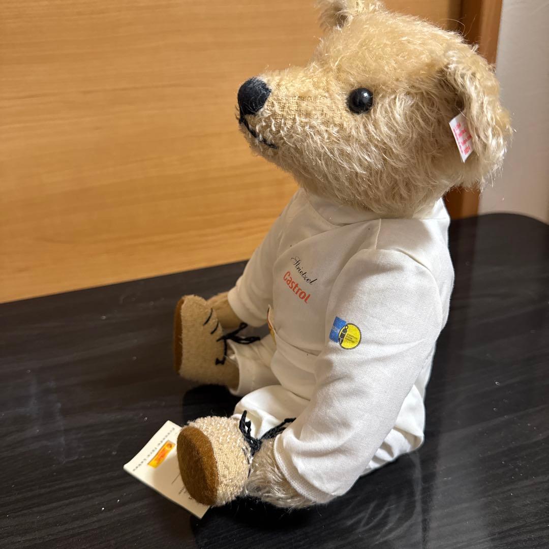 Steiffベア型ぬいぐるみ
