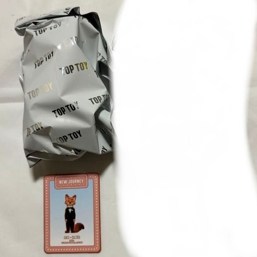 TOPTOY　ズートピア2　新たなる旅立ち　シリーズ　ニック　フィギュア 2個