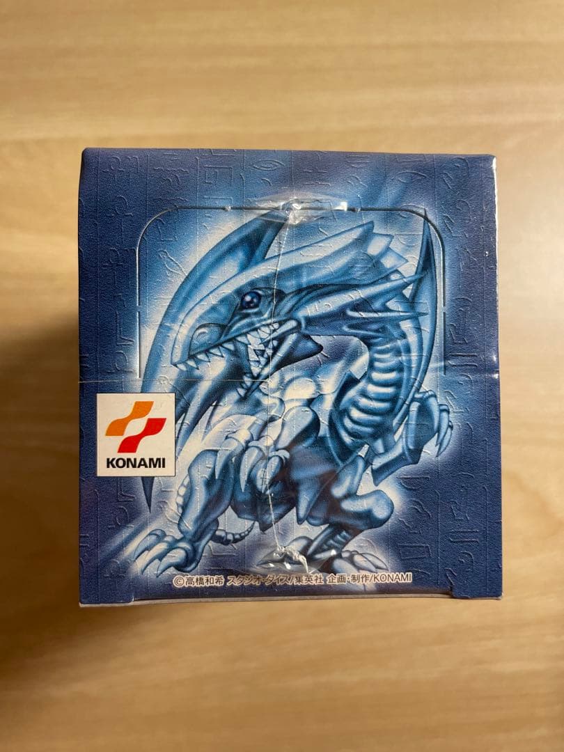 み*。様 青眼の白龍伝説 未開封 BOX Legend of Blue eyes