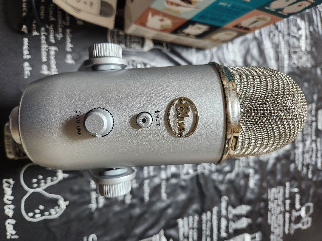 Blue Yeti コンデンサーマイク シルバー