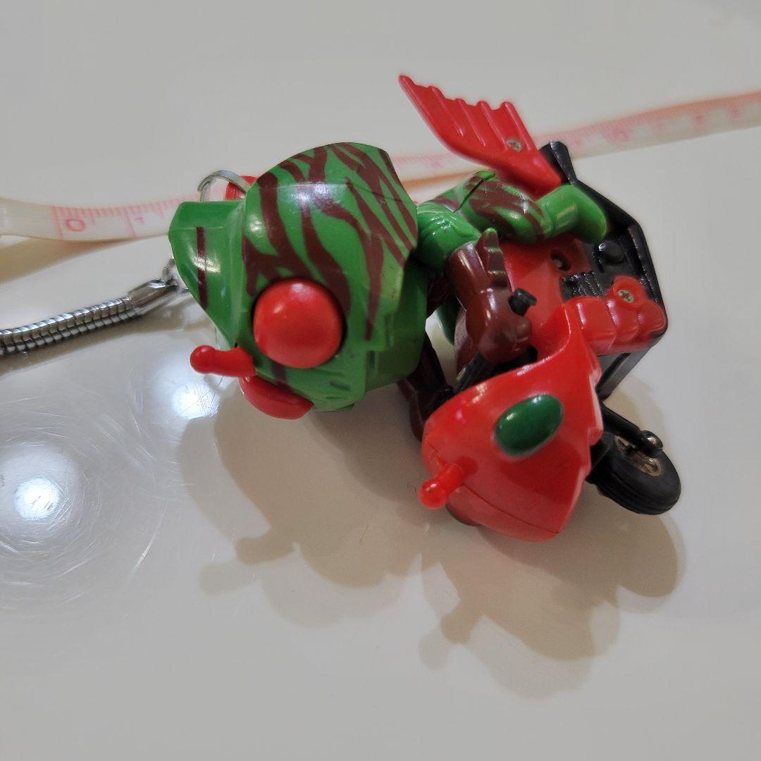 1987　カッとびライダー 仮面ライダーアマゾン キーホルダー