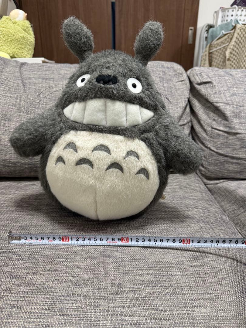 トトロの特大ぬいぐるみ