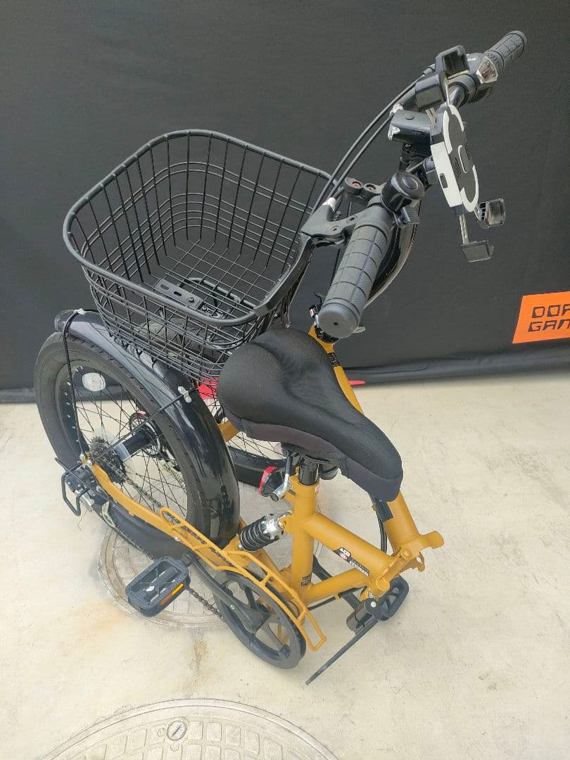 さいたま市 直接引取 折り畳み 自転車 VILLE 20インチ シマノ 6段変速