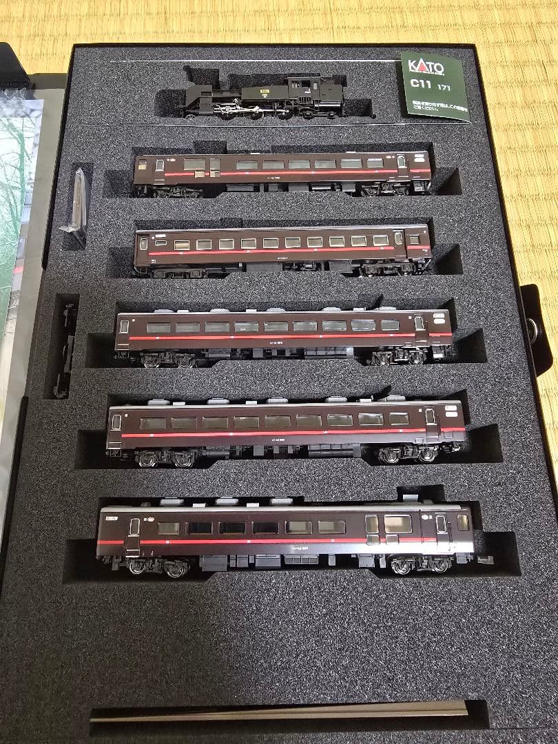 KATO 10-1958 C11 171+14系「SL冬の湿原号」6両セット