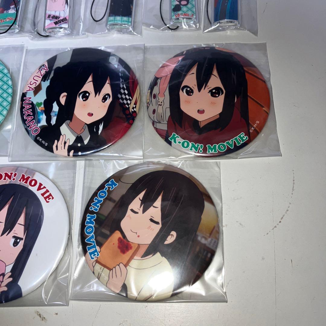 けいおん　中野梓　缶バッジ　アクリル棒　映画　TBS 新品