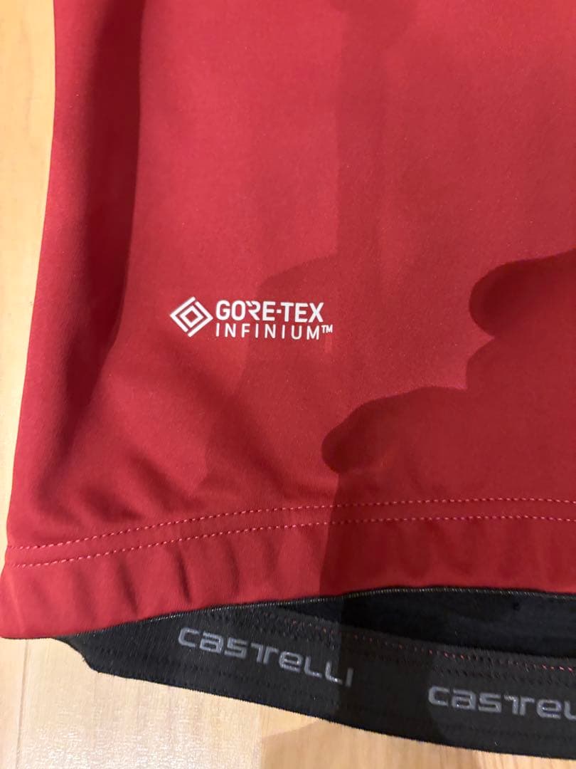 CASTELLI TRANSITION JACKET マタドールレッド