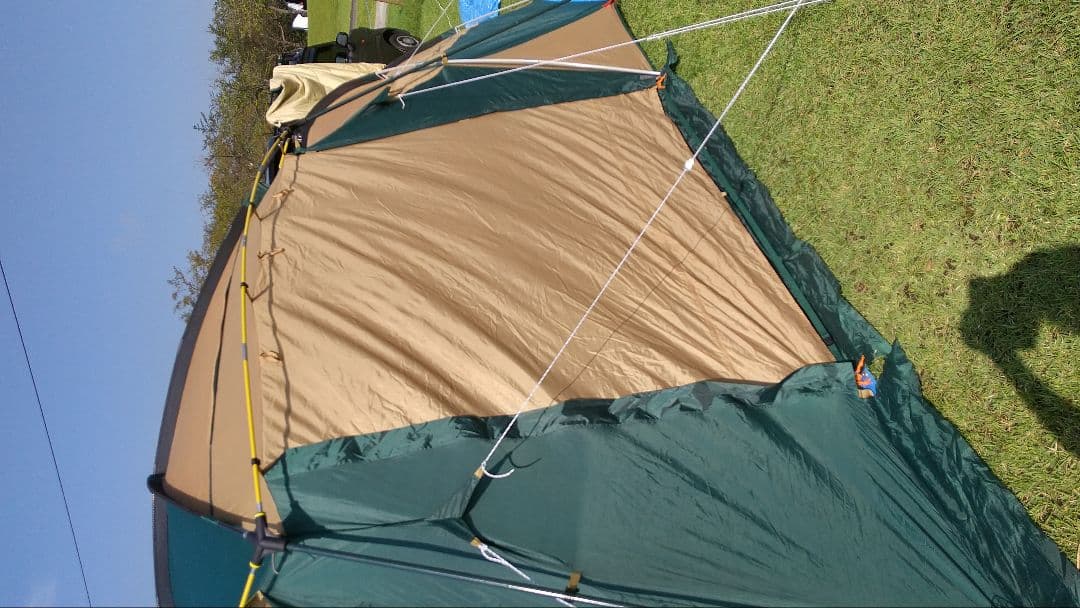 値下げしました。コールマン　ラウンドスクリーン2ルームハウス