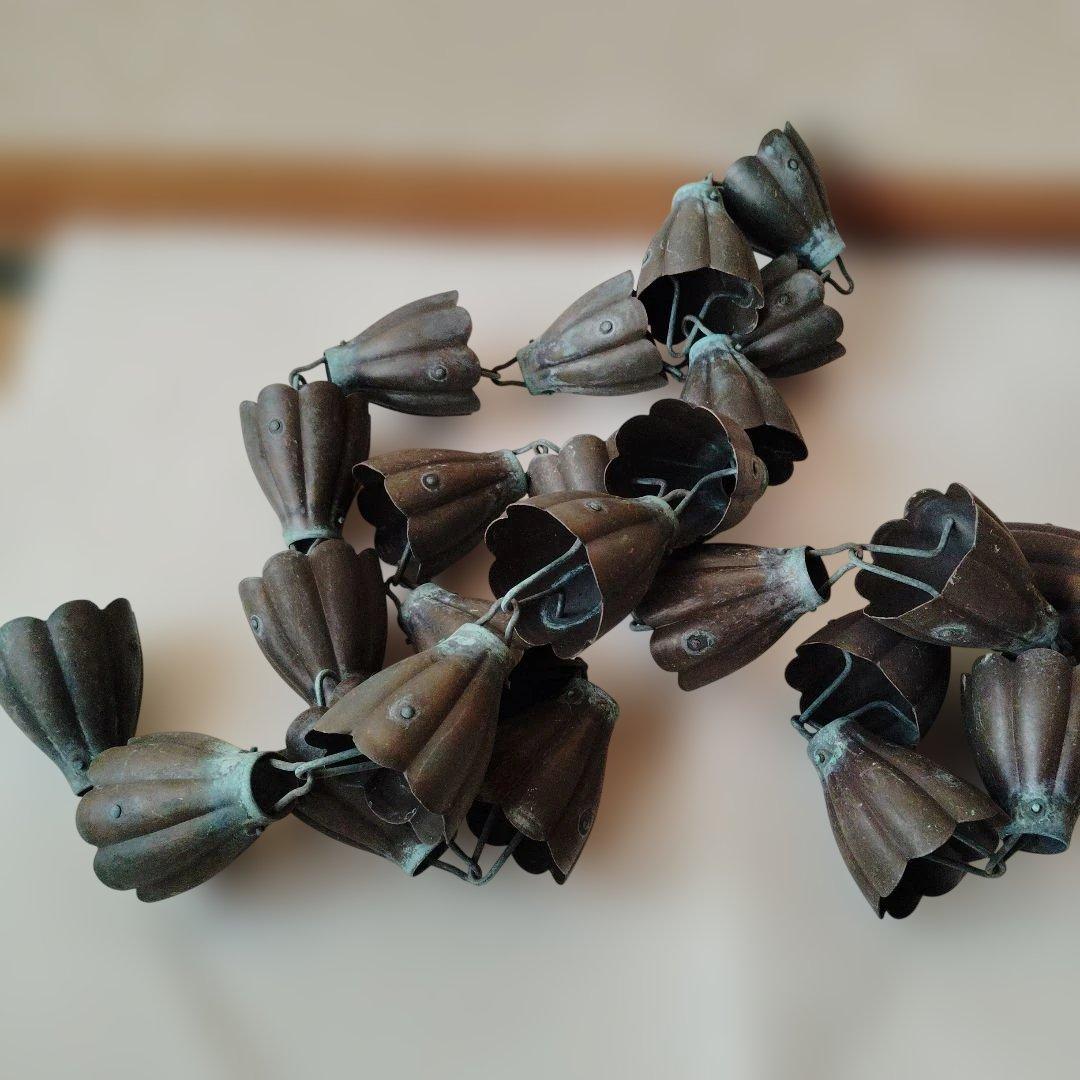 時代銅製鎖雨樋、全長約2.1メートル。