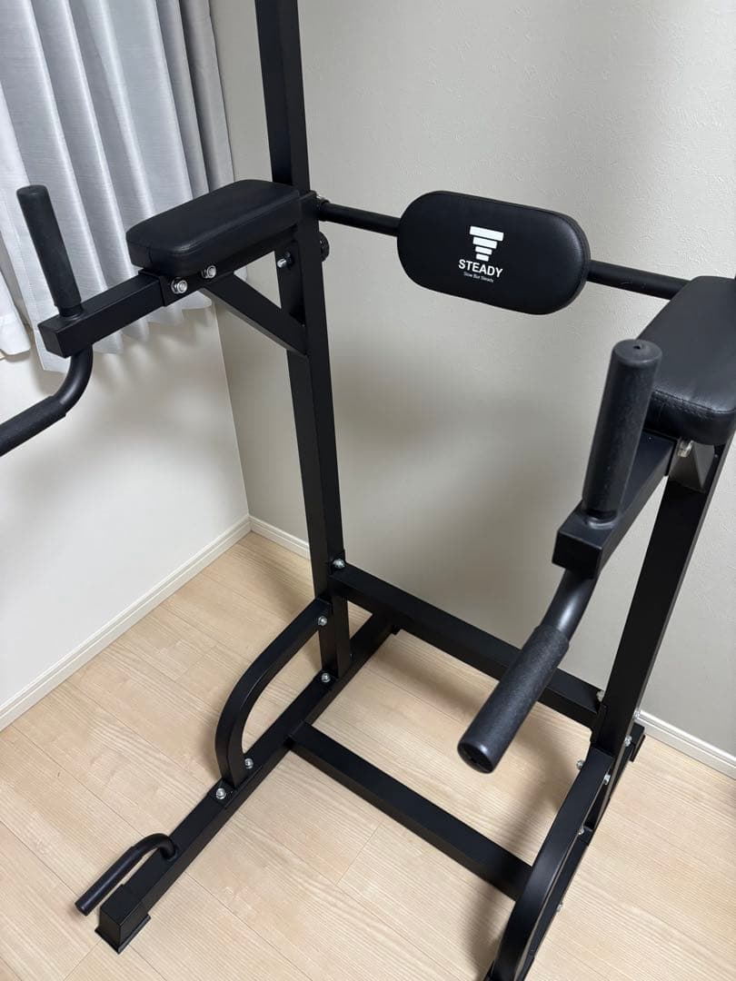 【送料無料】STEADY懸垂マシン　チンニング　ぶら下がり健康機耐荷重150kg