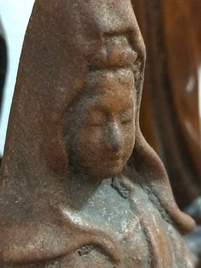 ♥古鉄製　観音像　２．４ｋｇ　観音様　仏像　観音菩薩　骨董　古玩