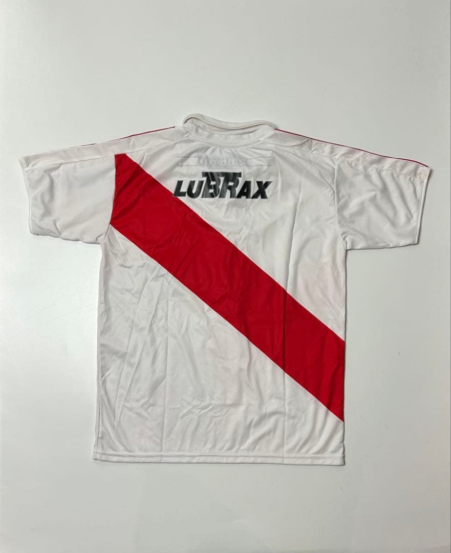  Plate リーベルプレート　ユニフォーム　ホワイト/レッド　M