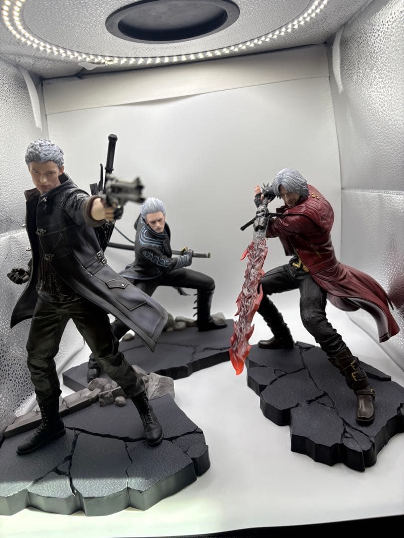 コトブキヤ artfx デビルメイクライ ネロ ダンテ バージル フィギュア