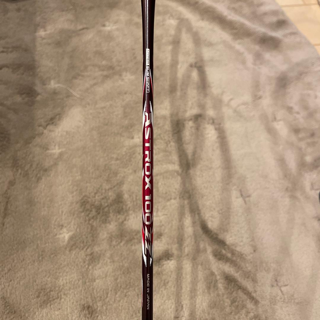 ASTROX 100 ZZ バドミントンラケット　①