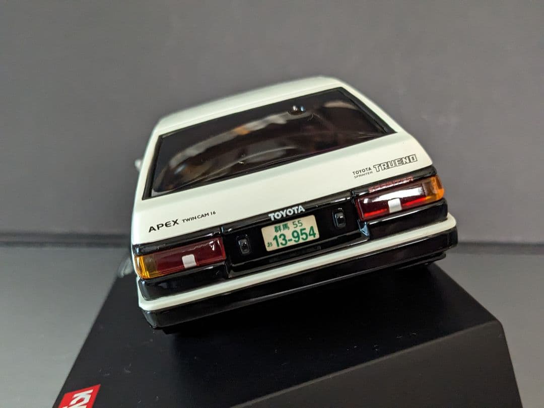 ミニッツ　ボディ　頭文字D AE86 TRUENO 藤原拓海