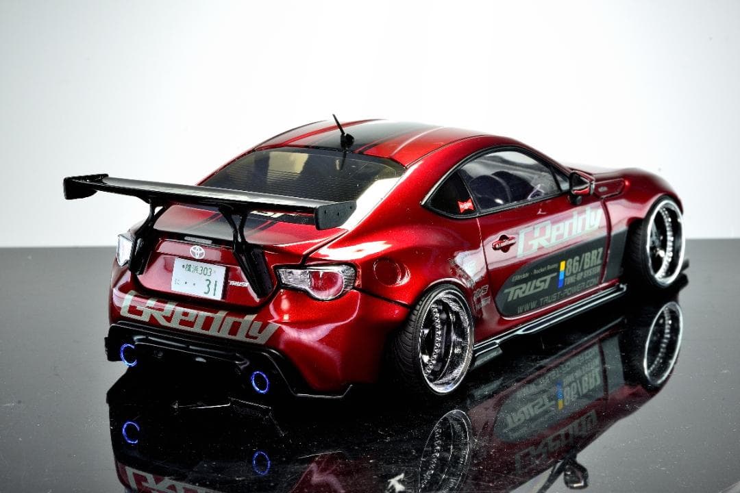 【アオシマ 1/24】TOYOTA86 ”GREDDY&ROCKETBUNNY