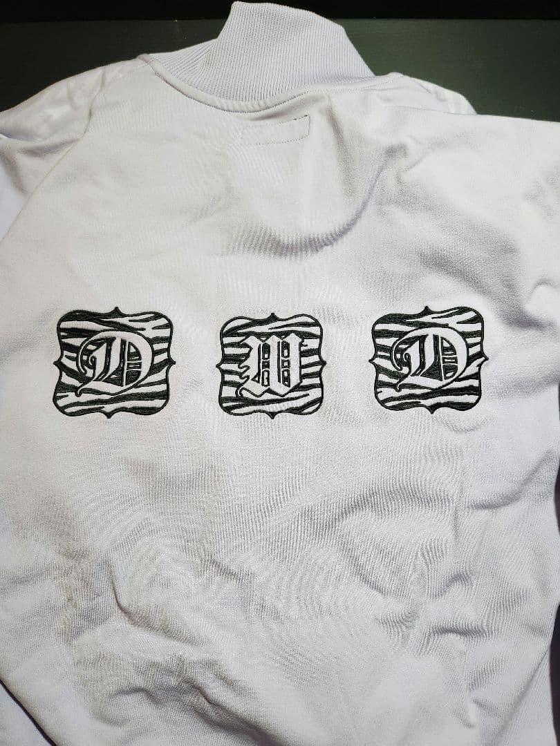 【新品未使用】Dance With Dragon ゴルフウェア定価39,000円