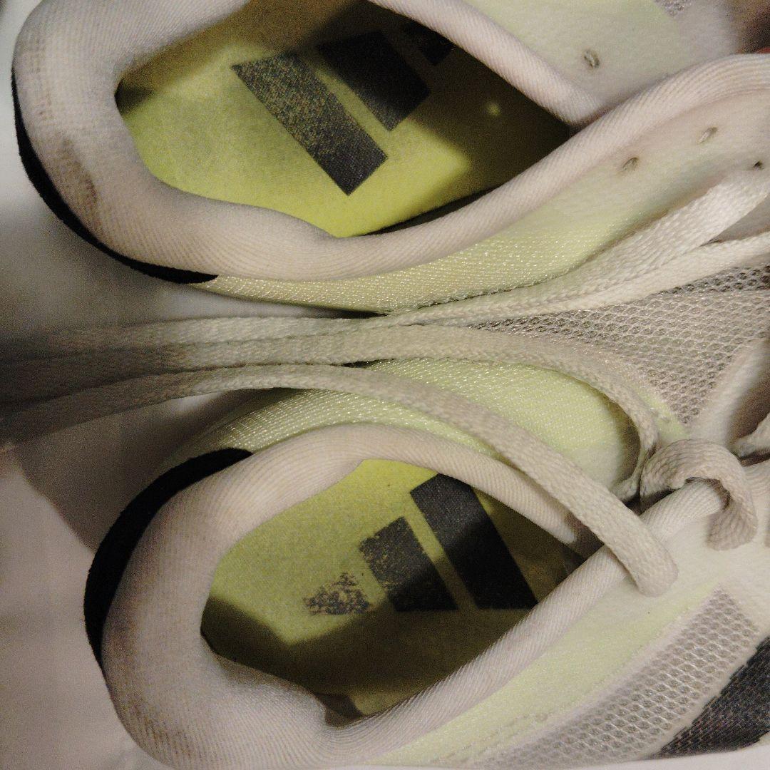 adidas 短距離スパイク