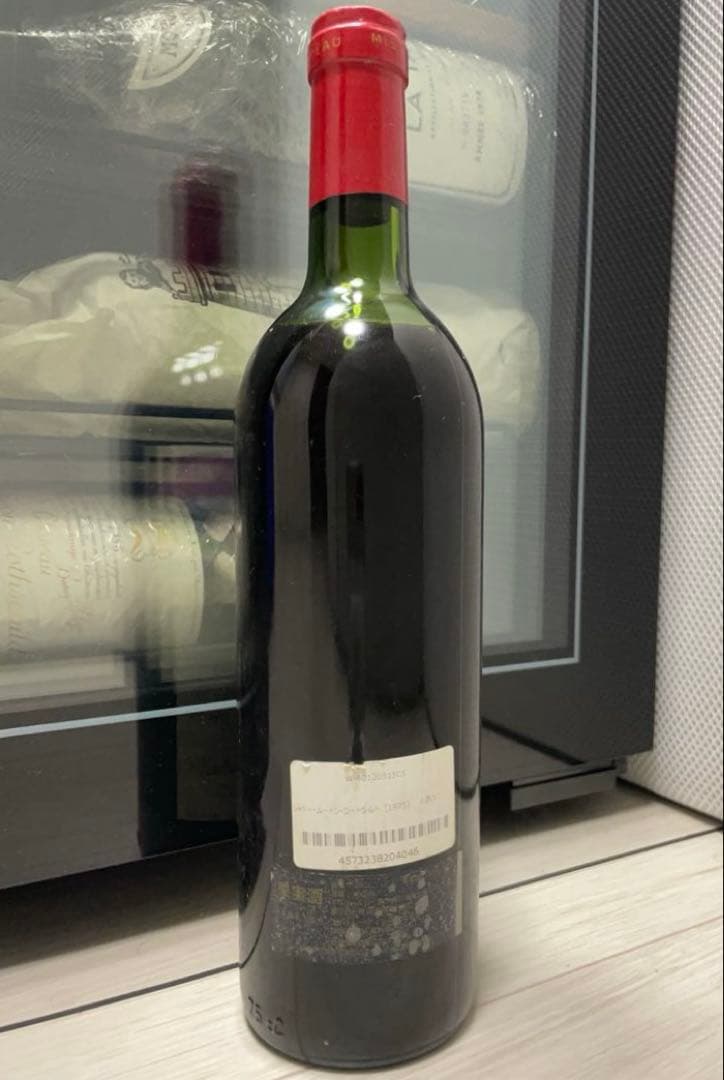 Noémi【セラー保管】シャトー ムートン ロートシルト 1975