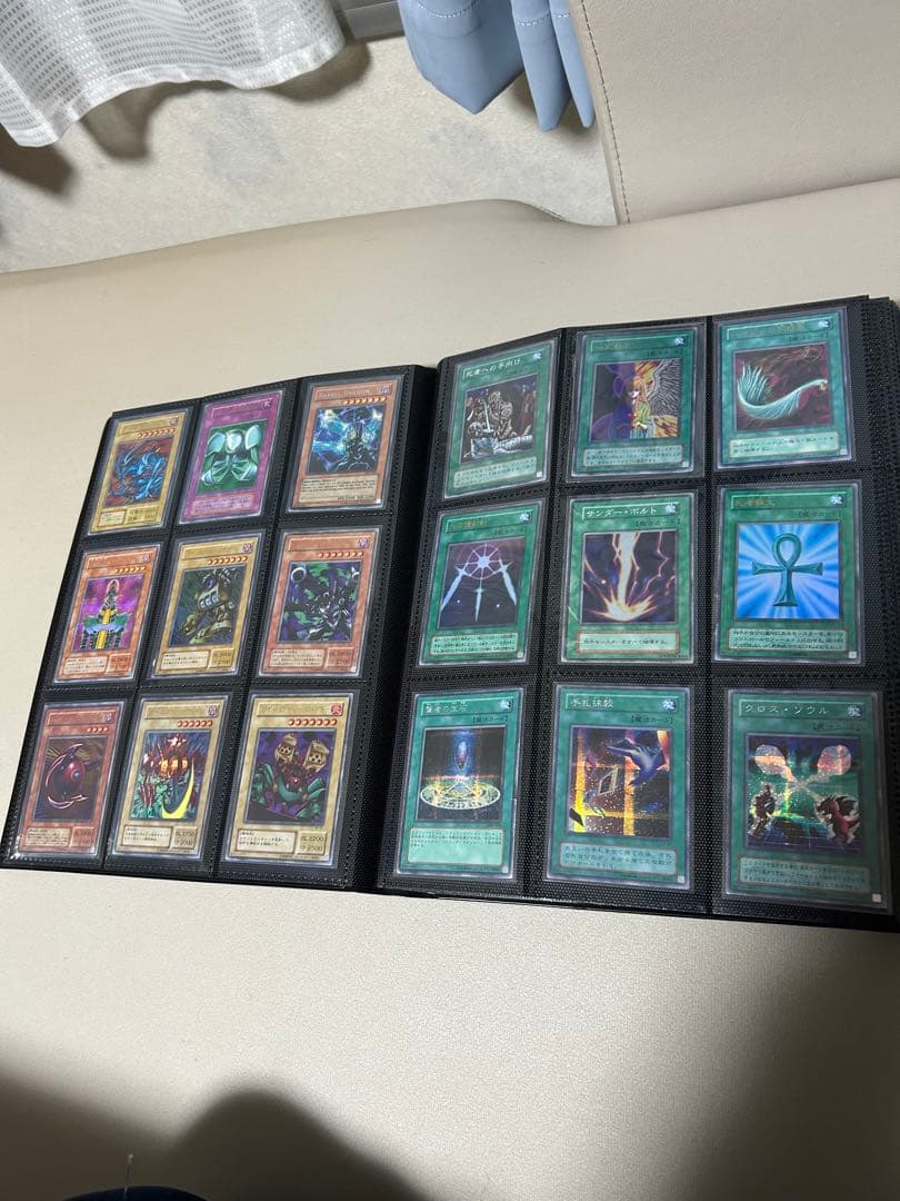 遊戯王まとめ売り　引退品　356枚　バンダイ版フルコンプ　初期　2期　3期