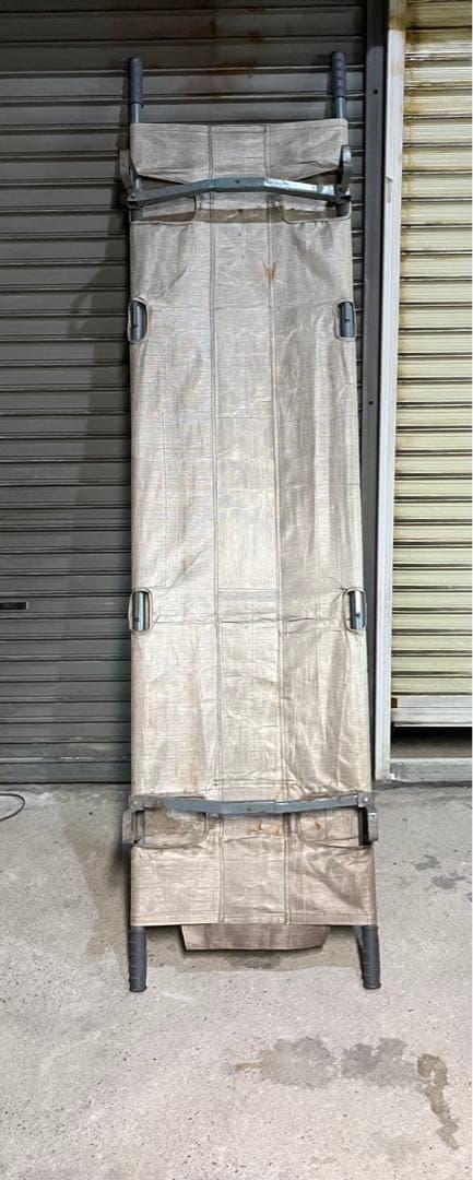 スチール製　軍用　ヴィンテージ　担架　コット