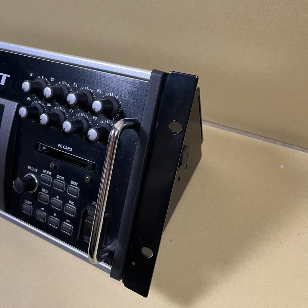 Roland V-SYNTH XT Ver2.0 ラックマウントシンセサイザー