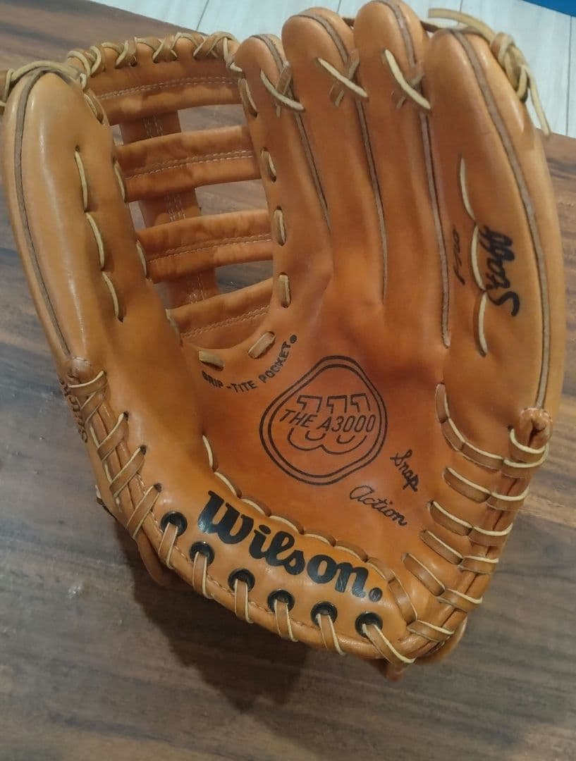 Wilson A3000 MLB 硬式グローブ ブラウン　ウィルソン