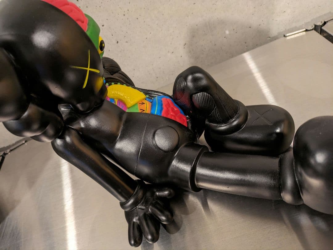 KAWS カウズ COMPANION 人体模型 MEDICOM TOY