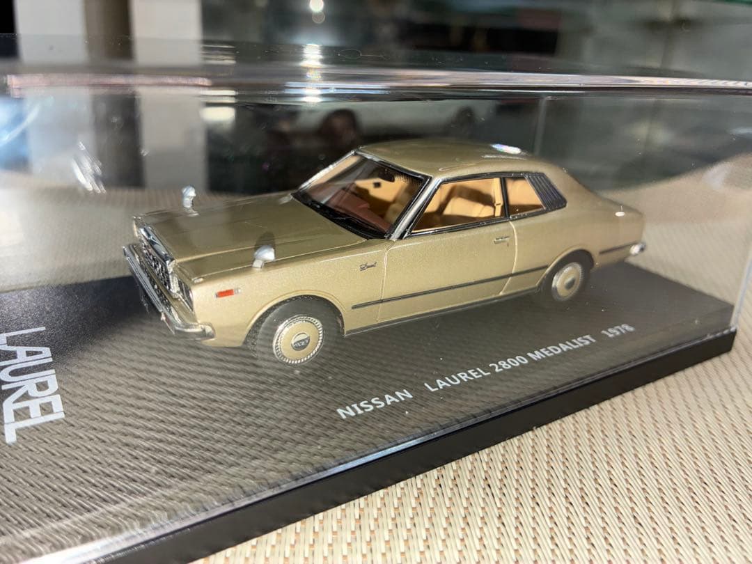 LA-X 1/43 日産ローレル2D HT 2800メダリスト