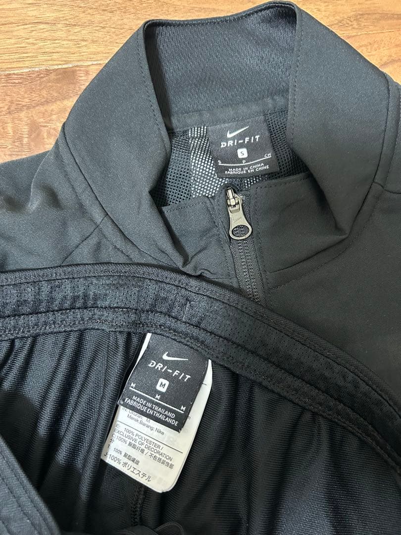 激レア‼️NIKEナイキ 浦和レッズトラックジャケット、パンツセットアップ