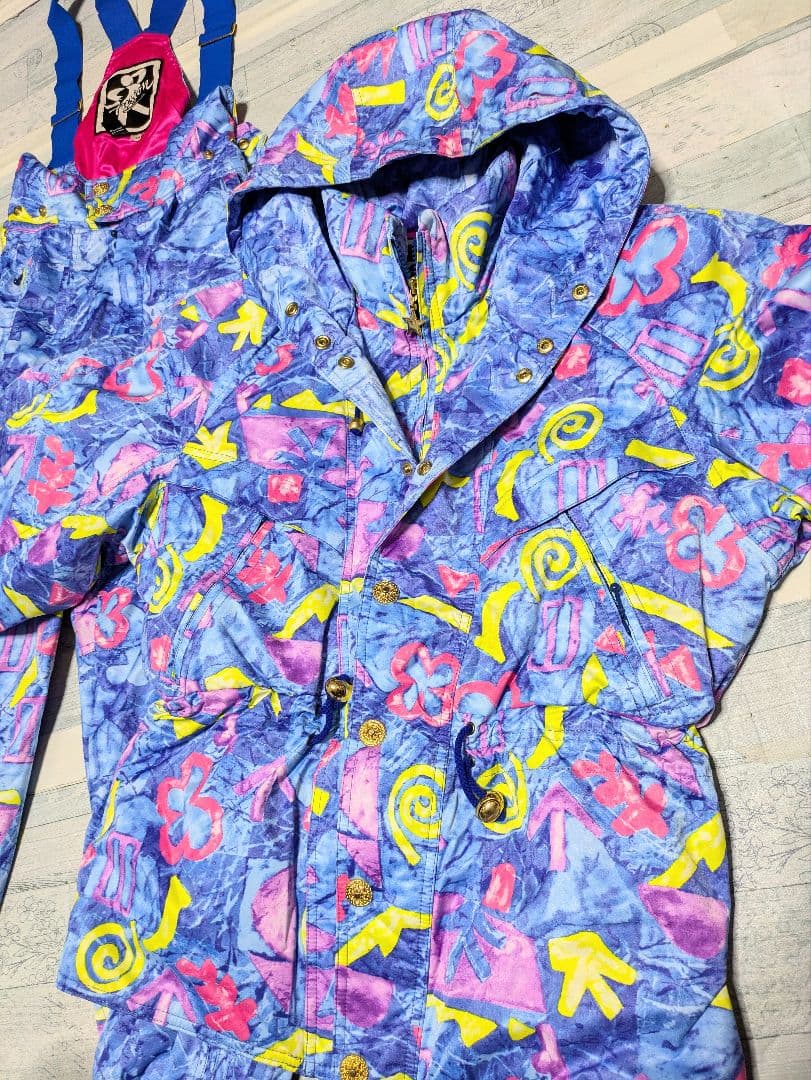 Fusion　レディーススキーウェア　サイズM 新品未使用品　定価34000円