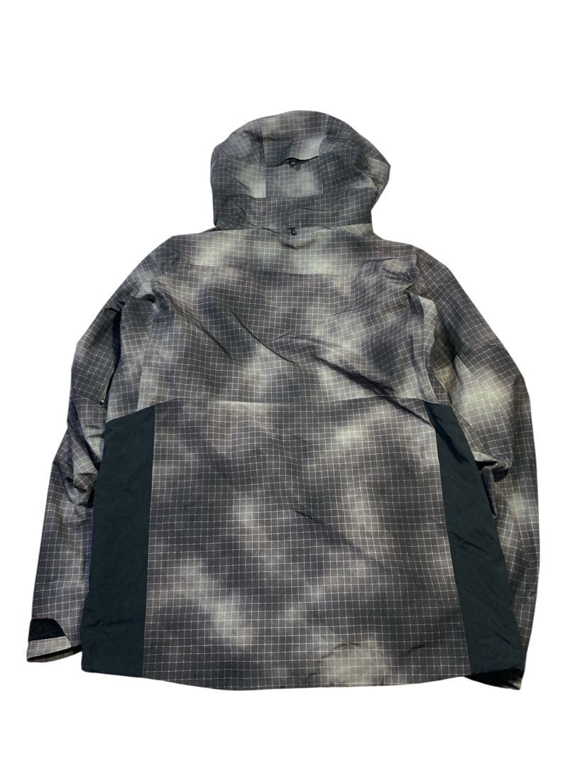 e886☆Burton[ak] ゴアテックススノーボードジャケット Lサイズ