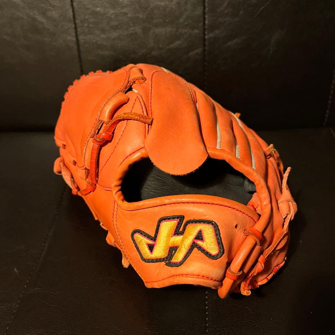【新品に近い】ハタケヤマ一般軟式用　左投げピッチャー用グローブ